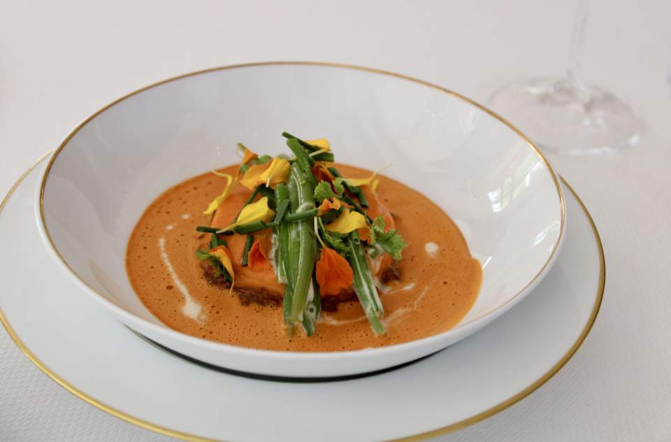 Menu <br />
homard<br />
déjeuners &amp; dîners