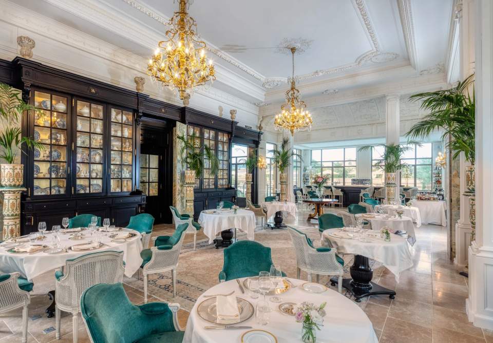 Restaurantsaal des Hotels Villa Saint-Ange – 5 Sterne, in der Provence