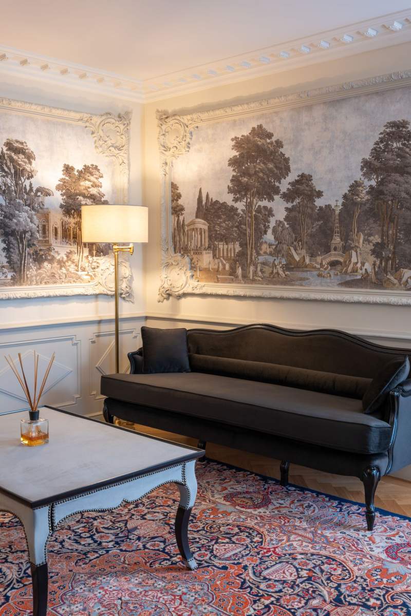 Salon d'une des Suites de l'hôtel 5 étoiles Villa Saint Ange, hôtel restaurant et spa en Provence, aix-en-provence
