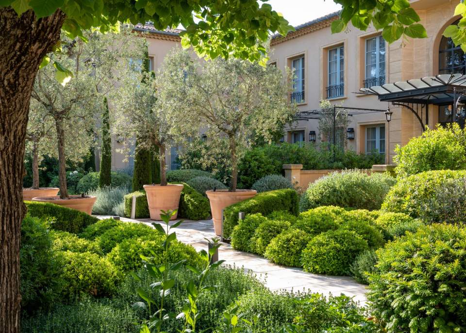 Fassade der Villa Saint-Ange, Luxushotel in der Provence