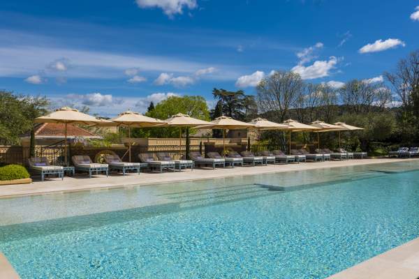 Piscine l'hôtel 5 étoiles Villa Saint Ange à Aix en Provence